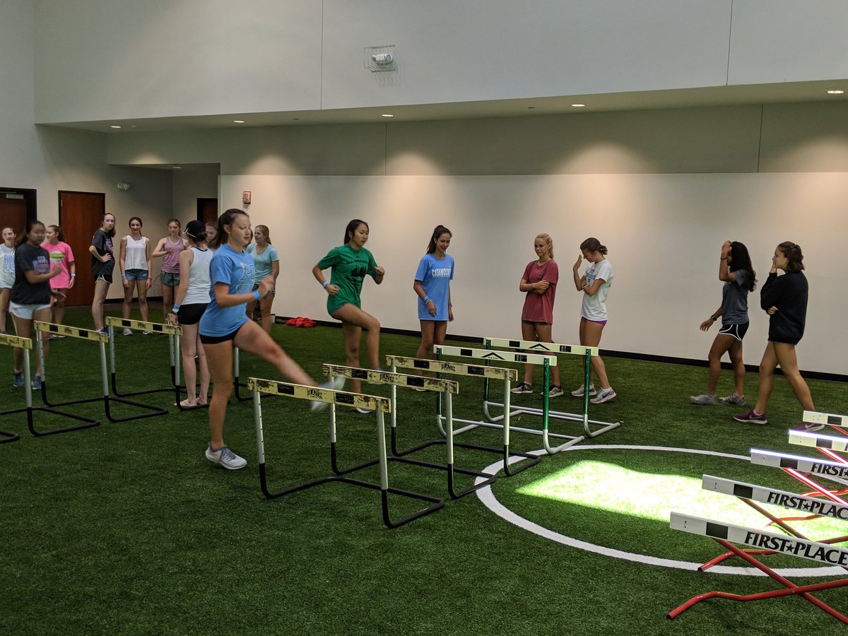 panthercreek_xc's tweet photo. Mobility work at #aaxc camp https://t.co/3nwJu0qopw