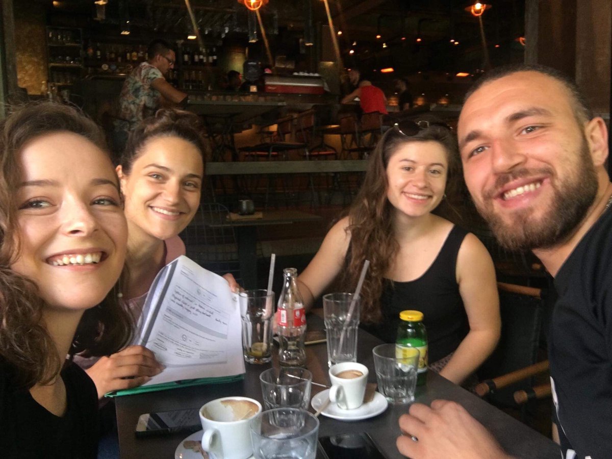 ANESTAPS's tweet photo. 🇽🇰 Jour 1️⃣0️⃣ - #ProjetKosovo 🇽🇰
En déplacement ce matin en rapport avec les workshop de hier ! 🙌🏼
La #TeamSTAPS était avec @pl4y pour Interviewer de professeurs d’EPS 🎤🎧
📍Prishtina et Mitrovica
#ANESTAPSLife
#STAPSauKosovo https://t.co/fbkvRTIBGB
