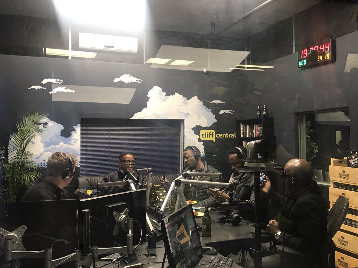 #pureconversations - The Best in the business - literally having a great honest media conversation - Anyone who want to enter this business, listen to this @CliffCentralCom broadcast