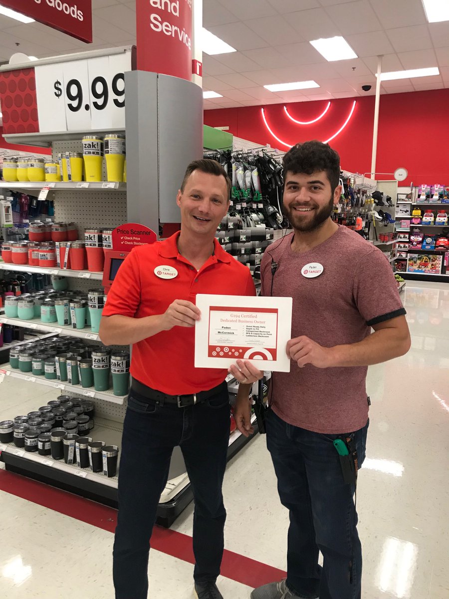 We had fun this morning walking w/ ⁦<a href="/JulieEnglar/">Julie Englar</a>⁩ &amp; ⁦<a href="/CRBrookhouser/">Chris</a>⁩ ! Shelby is OWNING merchandising standards &amp; Paden (sporting goods ‘CEO’) is all over his SFQ game 🎯 ⁦<a href="/RicaDevas/">Erica DeVasier</a>⁩ ⁦⁦<a href="/HannahStanbery/">Hannah Stanbery</a>⁩ ⁦@VM_Mallory1919⁩ ⁦@ashleyecarter⁩