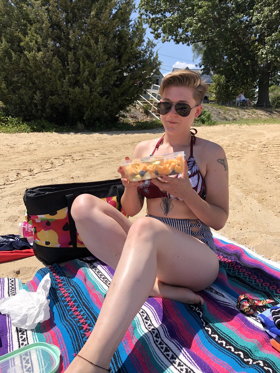 DevynnMami's tweet photo. Had a great day at the beach! 🏖 Dm me for some premium pictures ;) like and RT for a surprise DM!!! Follow my premium SC at Devynn_mami for more 🥰😘 #nudes #premium #premiumsnapchat #nsfw #babygirl #ass #titties https://t.co/dfCQ2S1zbv