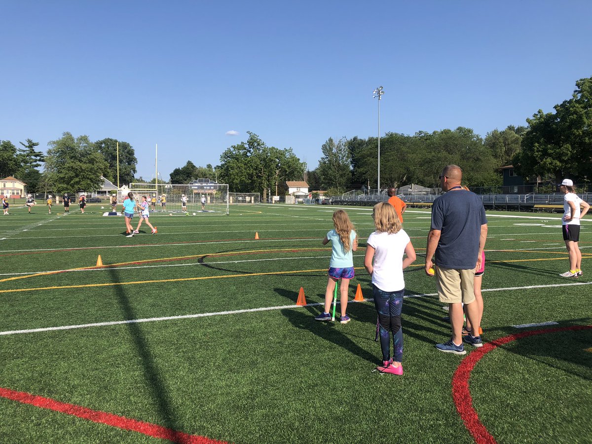 GLGirlsLax's tweet photo. And that’s a wrap! Today was the last day of our 2019 Summer Lacrosse Camp! We hope everyone had fun and learned some new skills!! Can’t wait to see everyone next year!🥍🥍 https://t.co/xolXxgwYxU