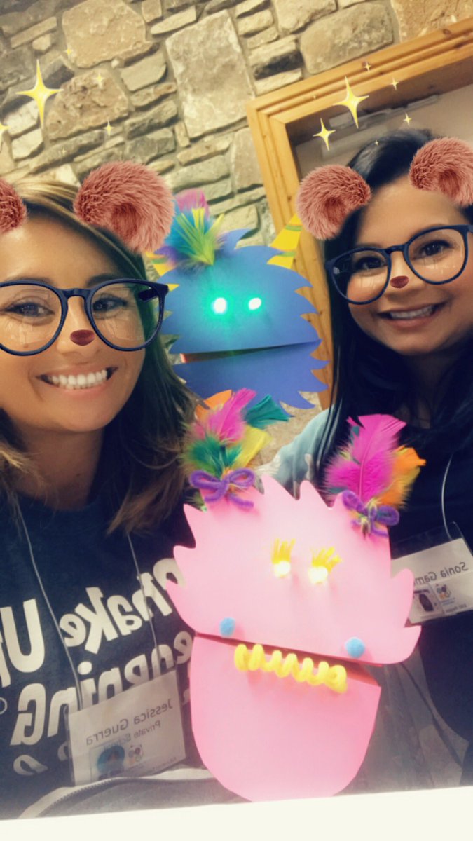 jessguerra_phd's tweet photo. Day 3 Summer Institute + Circuitry = 🔥😎 “I seriously can’t believe how much FUN I am having” 👩🏽🔬💡#streamresearch https://t.co/fQKaz57pGG