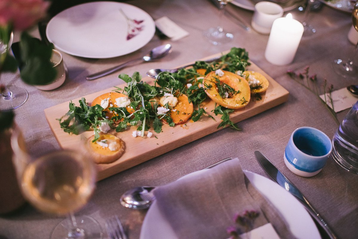 CookhouseSF's tweet image. Need help knowing how early you should plan a party for 10-30 guests? Follow this easy timeline. cookhousesf.com/blog/2019/1/24…