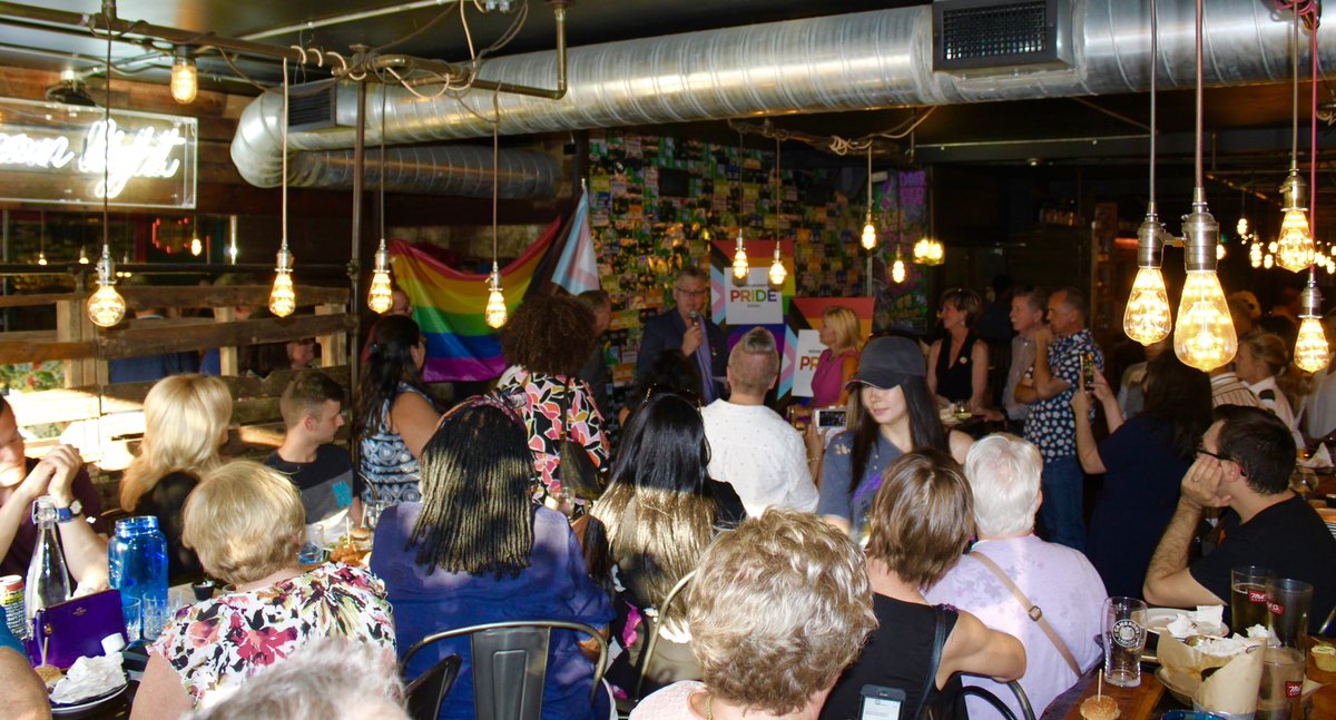 BonnieCrombie's tweet photo. 🏳️‍🌈Great turnout for my first-ever #PRIDE Social! Thank you to everyone who came out tonight to show their support for our City’s vibrant 2SLGBTQ+ community! Love is love #Mississauga 🏳️‍🌈 https://t.co/eT0wCiunJ3