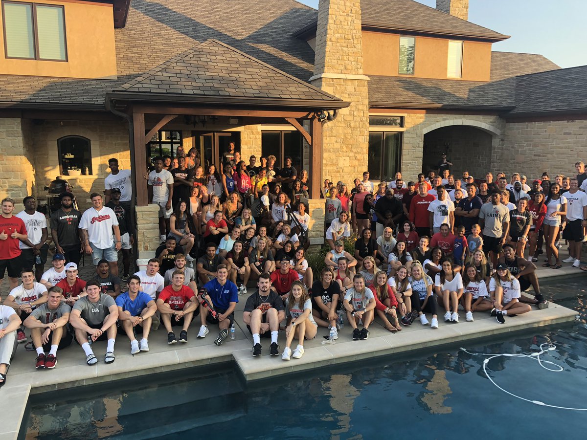 Great night at the Satterfield’s house for FCA. Love seeing what God is doing on our campus @CoachSattUofL <a href="/beth_satt/">Beth Satterfield</a>