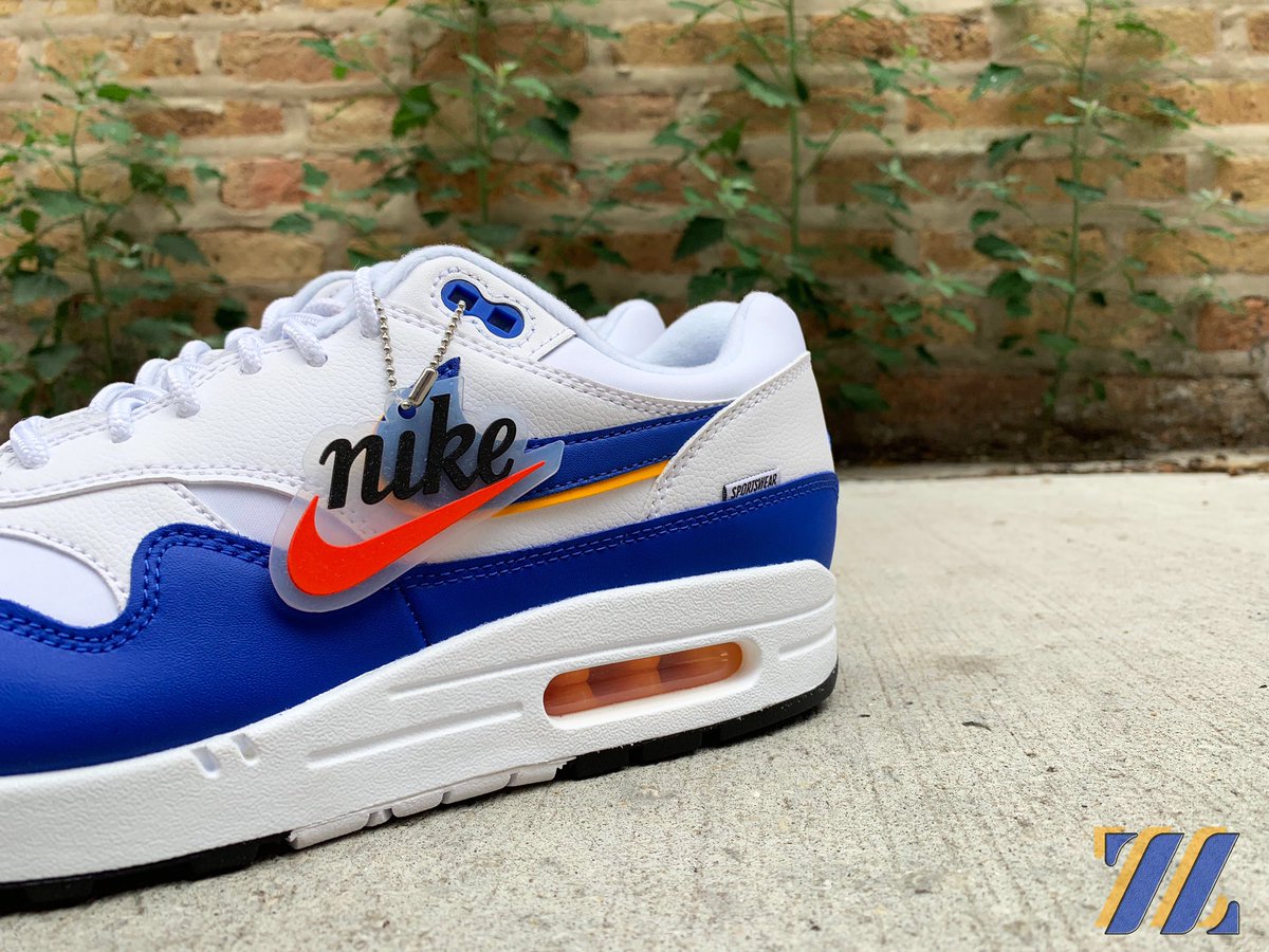 air max 1 windbreaker on feet