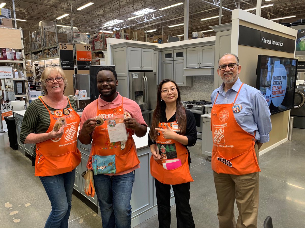 ErikFrazier (@erikfrazier9) on Twitter photo Way to go Sarah and Kemdi! Thank you guys for driving leads and doing the right thing for our customers! @HDJimCook <a href="/AimeeWang13/">Aimee Wang</a> <a href="/taelyloynd/">Taely Loynd</a> @MASMmatt <a href="/Zach_B_Curtis/">Zachary Curtis</a> <a href="/THDPNWPride/">Michele Rustvold</a> Way to go Sarah and Kemdi! Thank you guys for driving leads and doing the right thing for our customers! @HDJimCook <a href="/AimeeWang13/">Aimee Wang</a> <a href="/taelyloynd/">Taely Loynd</a> @MASMmatt <a href="/Zach_B_Curtis/">Zachary Curtis</a> <a href="/THDPNWPride/">Michele Rustvold</a>