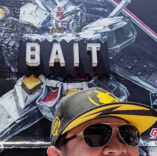 jayncoke's tweet photo. I had a free day in San Diego before returning to Seattle and decided to stop by BAIT!
#sandiego #postsdcc #sdcc #sdcc2019 #bait #vacation https://t.co/vvxbTbIibm https://t.co/bdkBXFJOl4