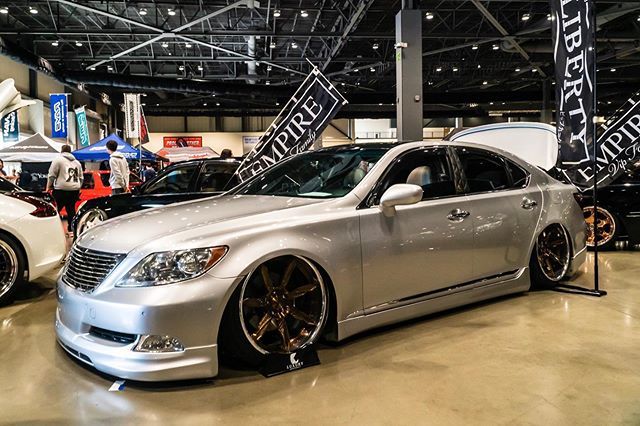 vipstylecars's tweet photo. From @wekfest_usa Seattle - @libertyvip.josh_wa with his super clean LS460 representing @liberty_vip. | #vipstylecars | #wekfest | #thechronicles | #libertyvip | #thegameisofbalance | https://t.co/rg5GHA6zm9 https://t.co/haF8sYCkgC