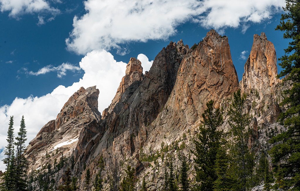 pines_pines's tweet photo. Enjoying the beauty of the Sawtooths, Idaho. Photo by Dave Ohlson. #climbing #wilderness #twopines #inspiration https://t.co/06qd6kVTuw