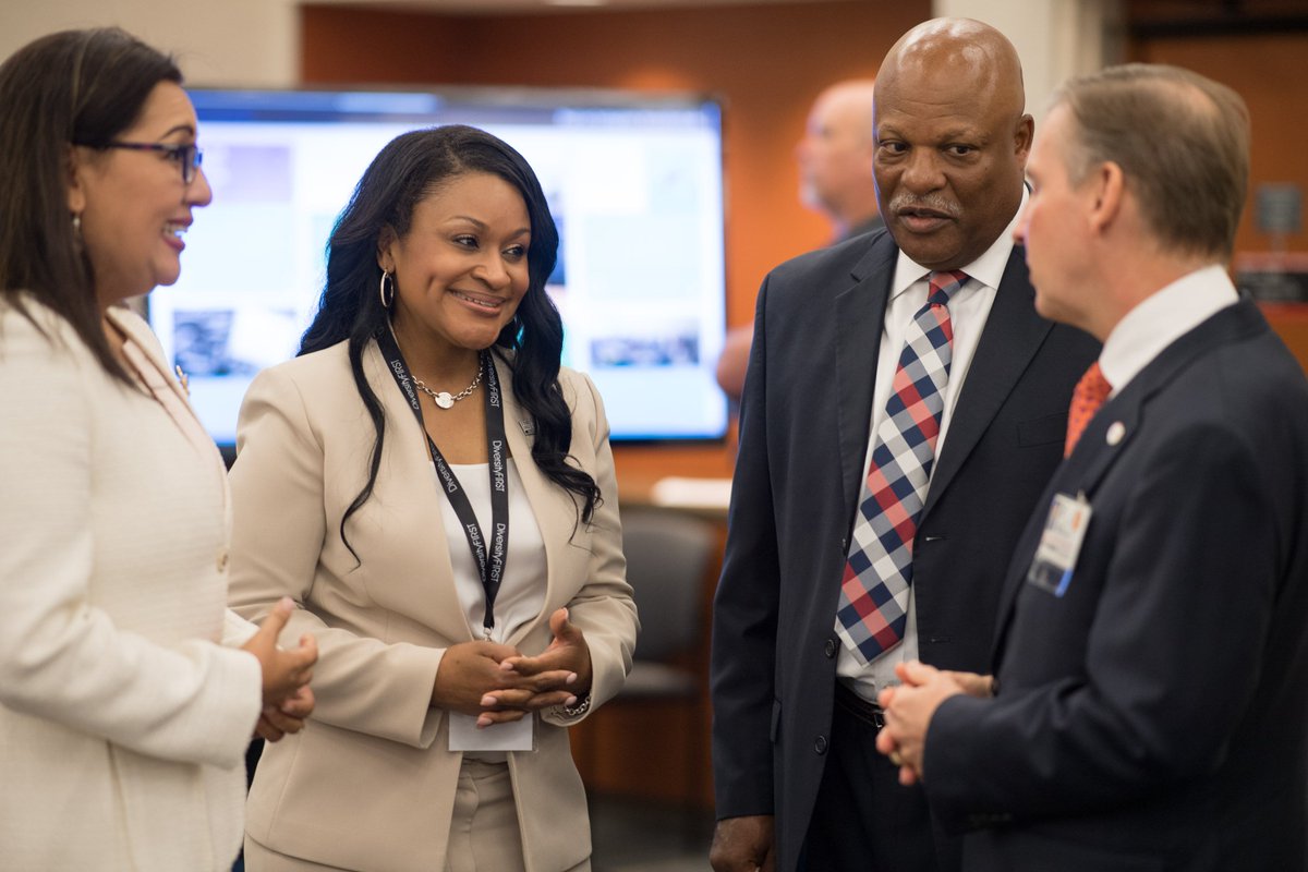 ppisters's tweet photo. Privileged to meet with leaders from across the nation at the National Healthcare Diversity Conference @MDAndersonNews today. I am encouraged and inspired by the discussions aimed at enhancing and improving diversity and inclusion at hospitals and health care systems. #endcancer https://t.co/BWqRU1WIiQ