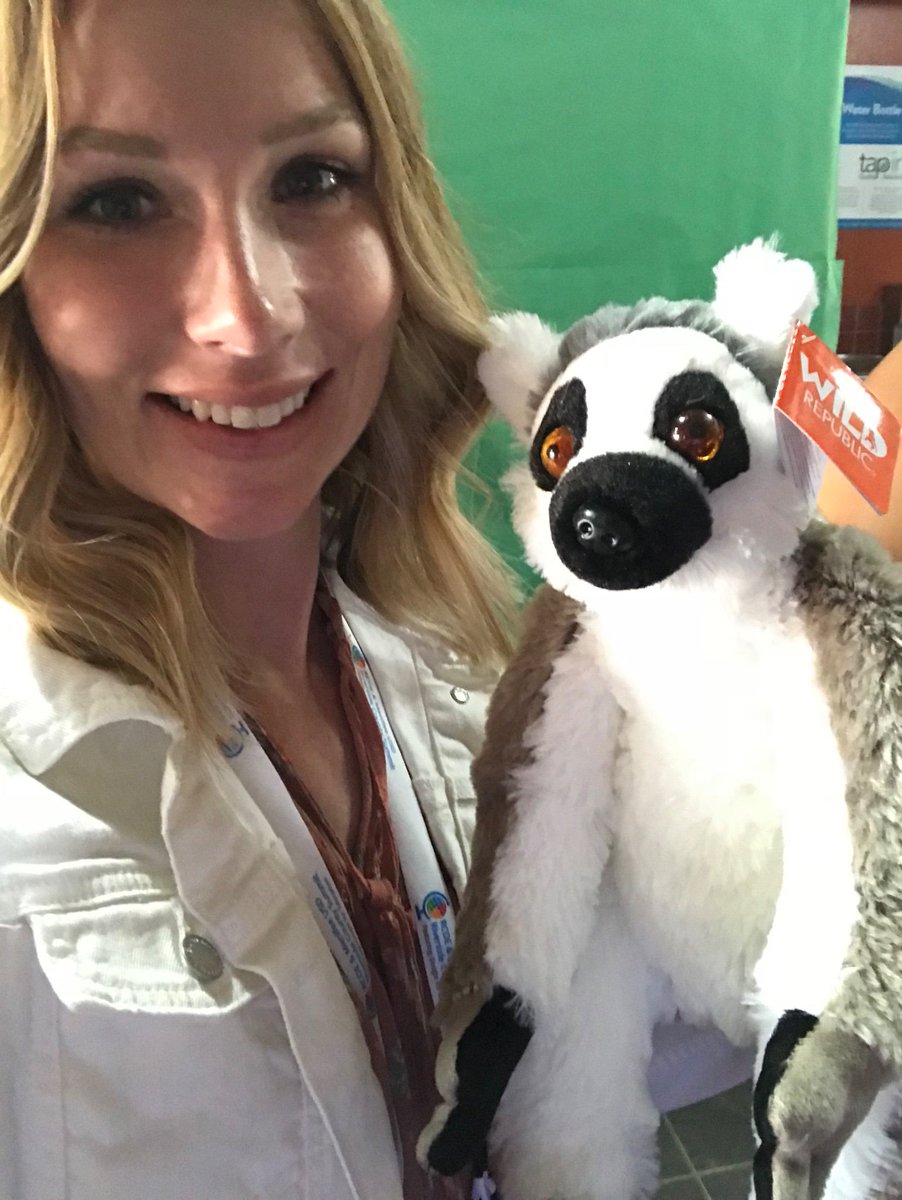 CandiceMagana's tweet photo. Excited to get into my third session of the 2019-20 google camp! @AlludoPlay https://t.co/5EsOh3e6Dc
