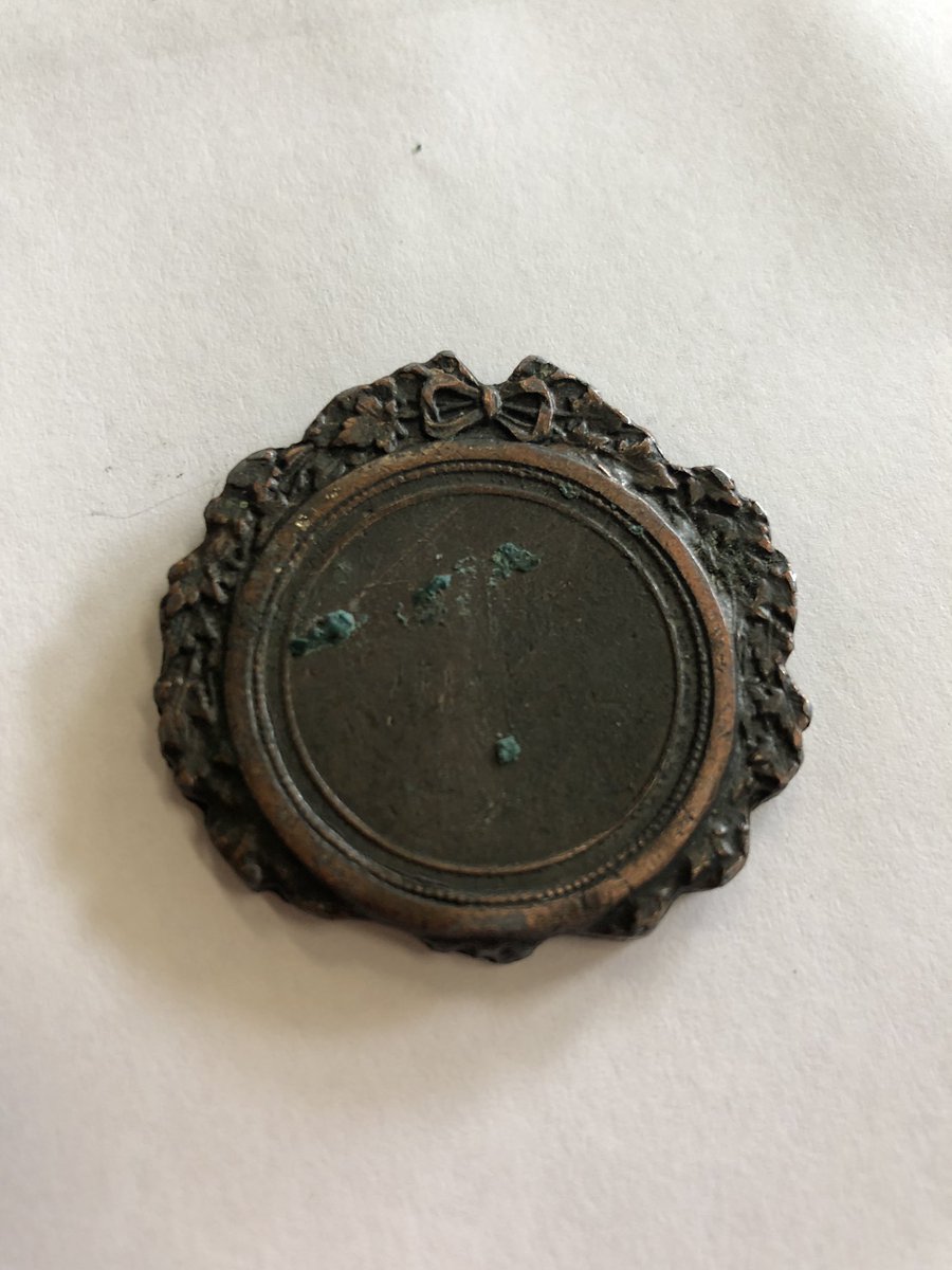 devobernatchez's tweet image. The first Tony Cote @fsinations summer games were hosted in July 1974 on the Cote Reserve , my friend &amp;amp; #LLRIB member Sam bird (Athletics) competed there and found his medal to compare with my Sons Silver in golf this year at Flying dust.