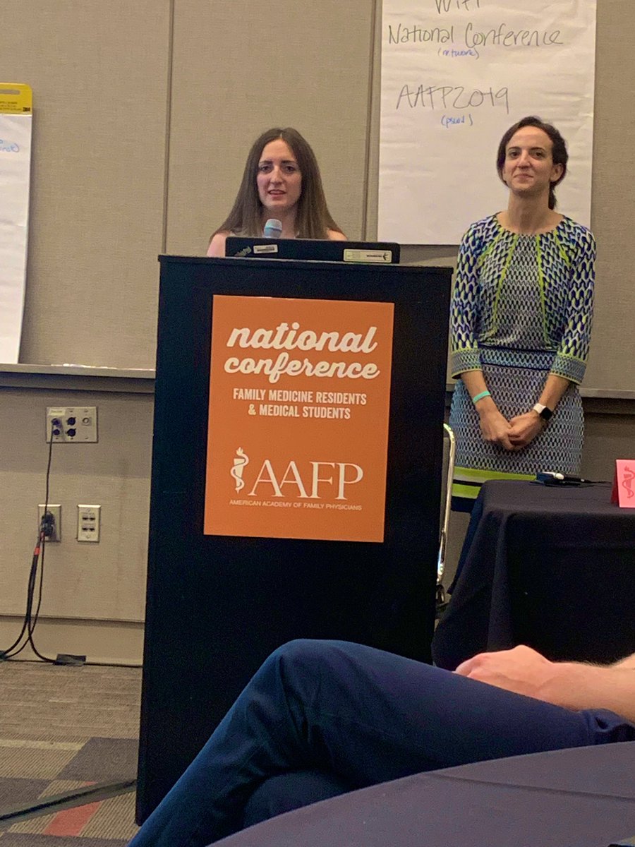 Vickybakhos's tweet photo. I wanna be like them when I grow up🤗 @kdakis @vboggiano @cmkellymd #AAFPNC #AAFP https://t.co/2zhnayHTwY