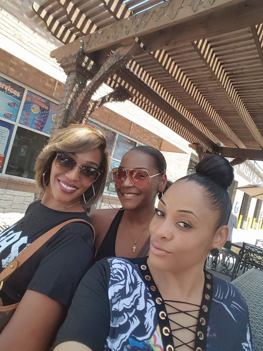 tyestes's tweet photo. @SimplyStatuesqu https://t.co/PT2OqMhTqW