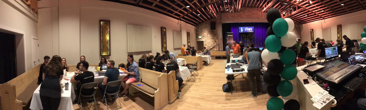 HootieMcOwlface's tweet image. 🚲 Volunteering @Splunk for Boulder Food Rescue.💚 Today we’re building bike trailers, painting signs, decorating canvas bags &amp;amp; cards, etc.  The trailers will be used to deliver food around town.⛰🌞 #SplunkForGood