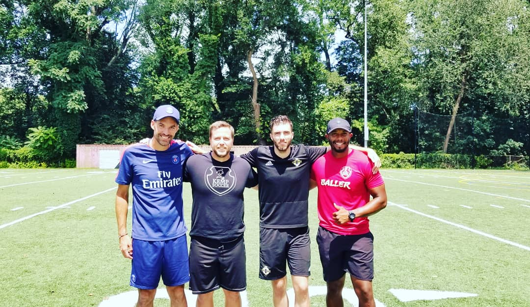 KempSoccer's tweet photo. High school clinic complete! Huge thanks to @HMHSBoysSoccer for putting in some work earlier this morning!
Looking for forward to watching you play this season!
#KempSoccerDevelopment #NewJerseySoccer https://t.co/51DuoBDbIW