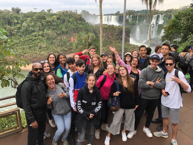 CapMonde's tweet photo. Rio de Janeiro, Ilha Grande, les chutes d'Iguaçu... Le Brésil dans toute sa splendeur 😍🇧🇷
#capmonde #brésil https://t.co/f2e1TUKhxq