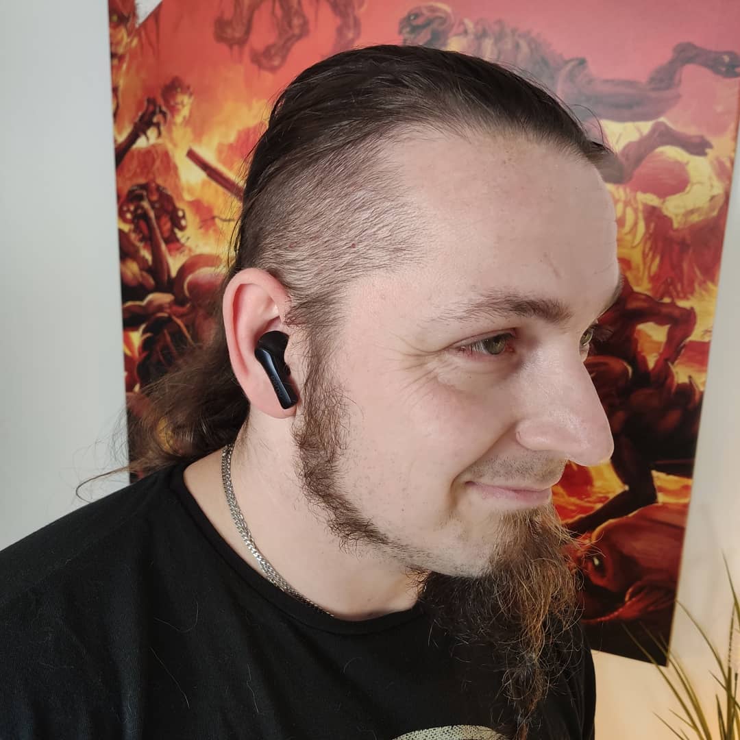 Nerds_H's tweet image. [Werbung] Die Pamu Slide TWS In-Ears sind keine Fakes, aber dennoch stark gehyped. Sind sie ihr Geld wert? Morgen früh ab 8 wissen wir es ☺️
#pamuslide #hyped #hype #tws #audio #inears #test #review #youtube