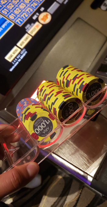 Its hump day, what what!!! Where the party at tonight?! Let's get lit! https://t.co/uI4PUKpp5I<a href="/tag/train"class="tags"><span>#train</span></a><a href="/tag/ant"class="tags"><span>#ant</span></a>