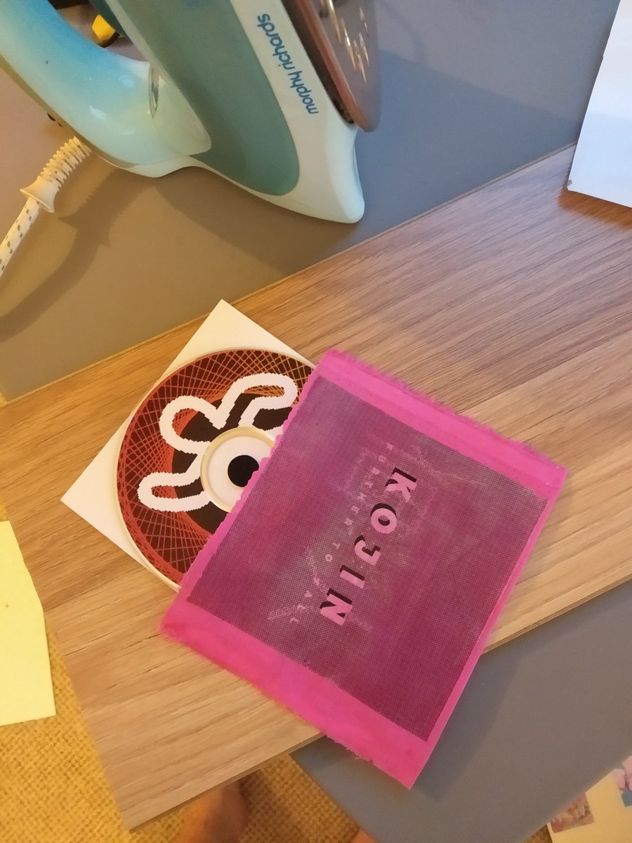 dirtcheapr's tweet image. Something I'm working on. I really love experimenting in design and actually producing something physical. List of materials used: pink fabric, card, 5mm felt dot, cd sticker, blank cd, ink jet transfer paper, one iron. #cds #chiptune #diy #music #crafts #art