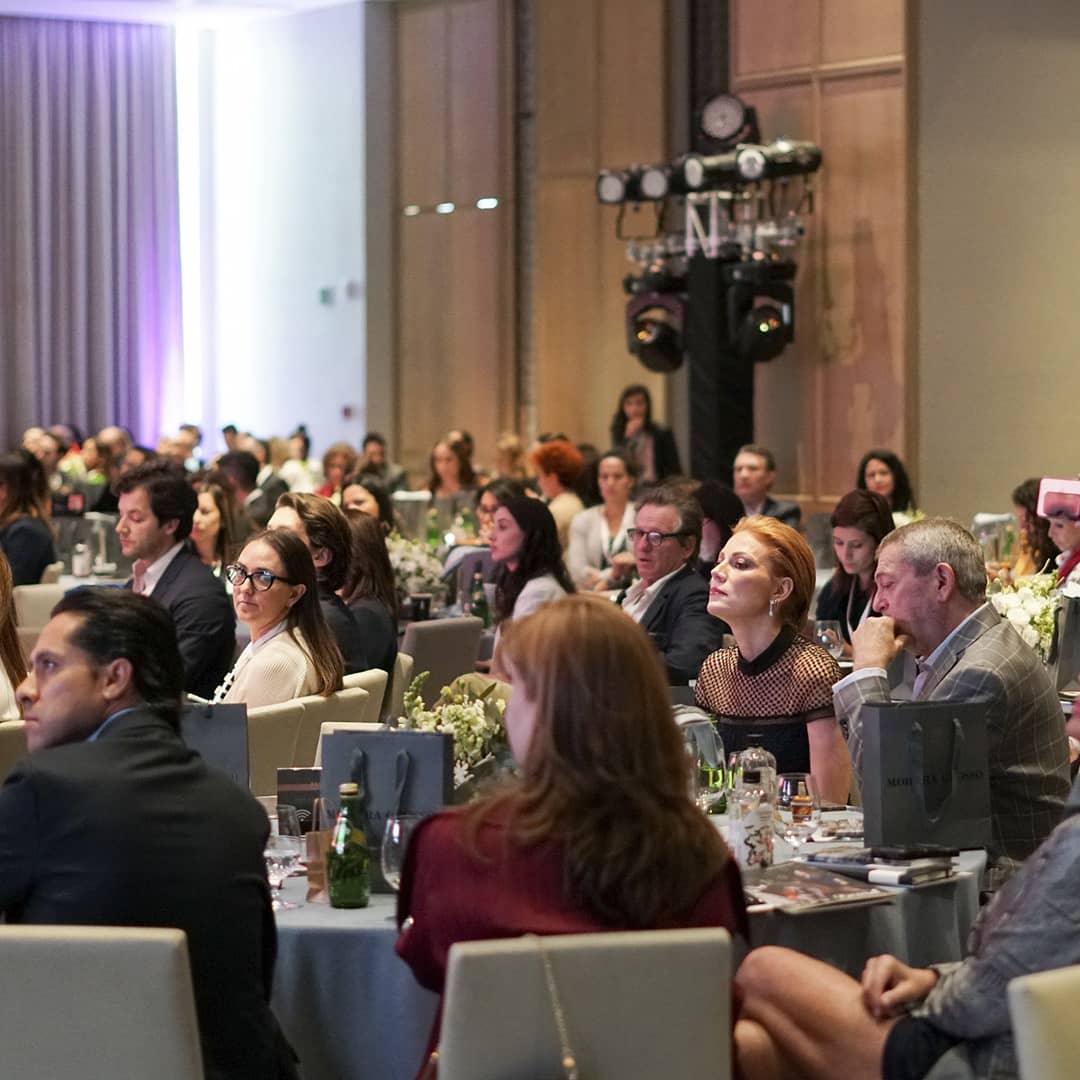 TurismoRD's tweet photo. Durante la novena edición del foro de lujo más importante de Latinoamérica, LuxuryLab Global, el CEO y director General, Abelardo Marcondes,  nombró a #RepúblicaDominicana como el “Destino de lujo más importante del #Caribe”. Más información 💻📱 https://t.co/4lCIf2W4TO https://t.co/z8GA7WAhlV