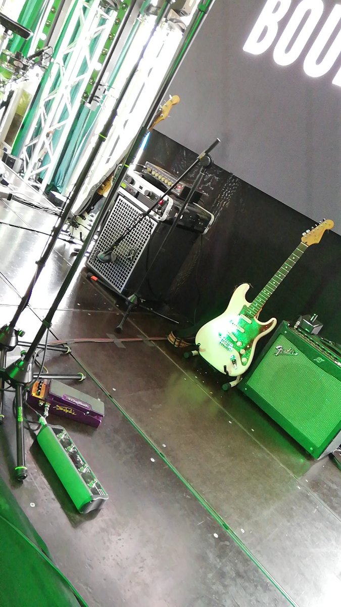 .<a href="/BarrileteGuate/">Barrilete Guatemala</a> | ¡Buenas tardes! En unos momentos Barrilete presenta sus nuevos sencillos. Más música hecha en Guatemala.