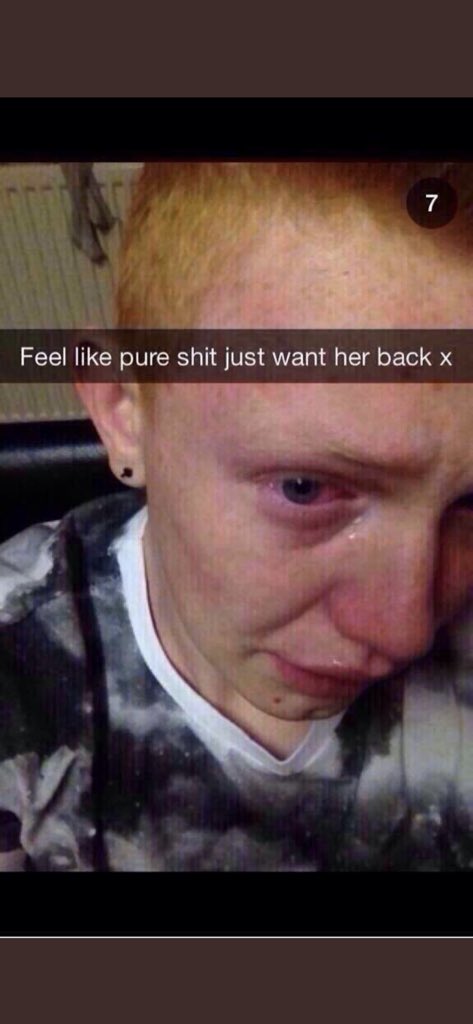 JackSte56972151's tweet photo. No please not chris and Anna #LoveIsland https://t.co/WejOZTlhgb