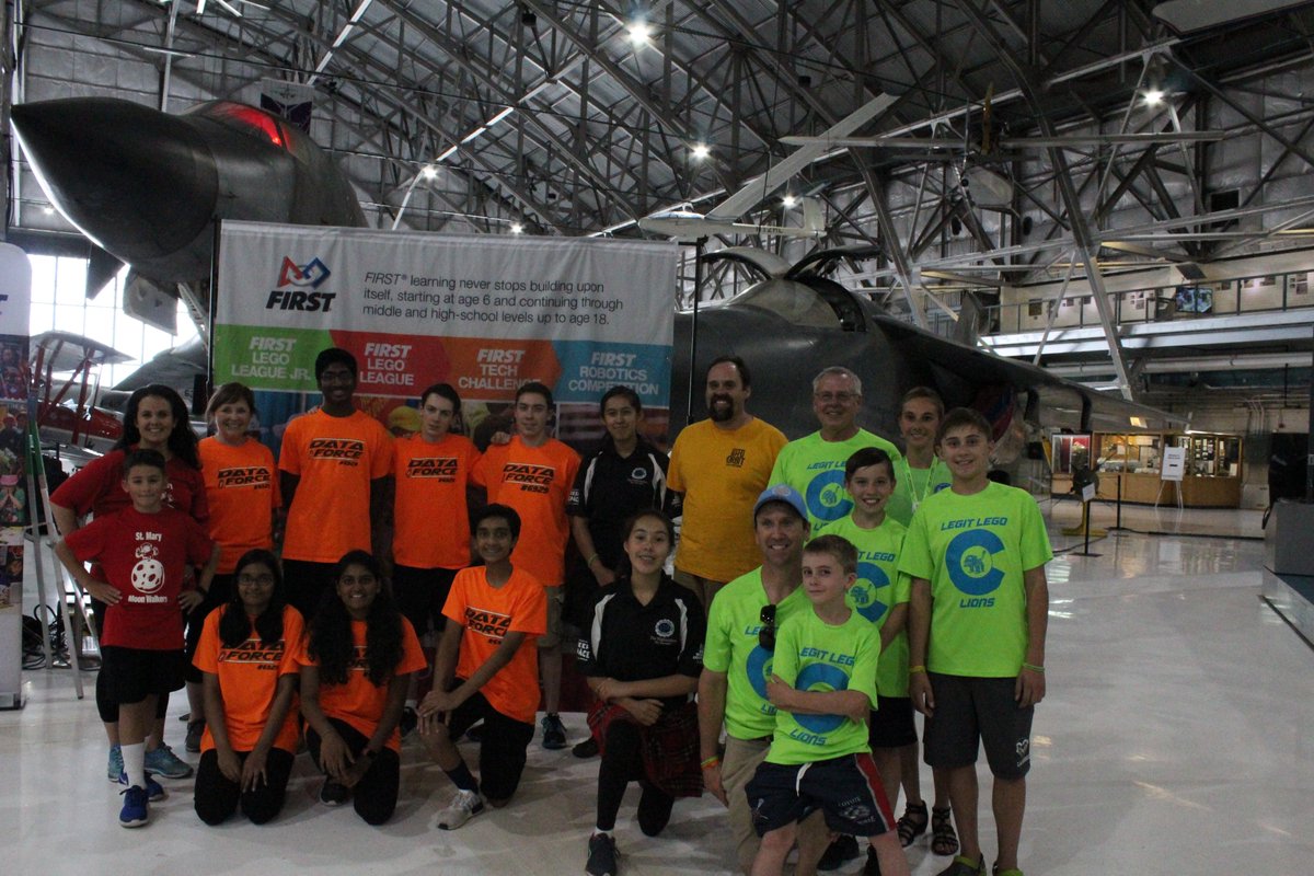 Data Force tweet media