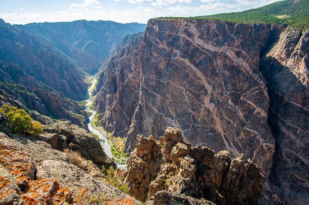 osSuburbia's tweet photo. From seeing glaciers to geysers to some amazing scenery, here are some short and easy hikes in US National Parks to help plan your next family's trip! https://t.co/3YXEdT2nYd  #Familytravel #NationalParks #SoftAdventures https://t.co/swf56IJ0Pd