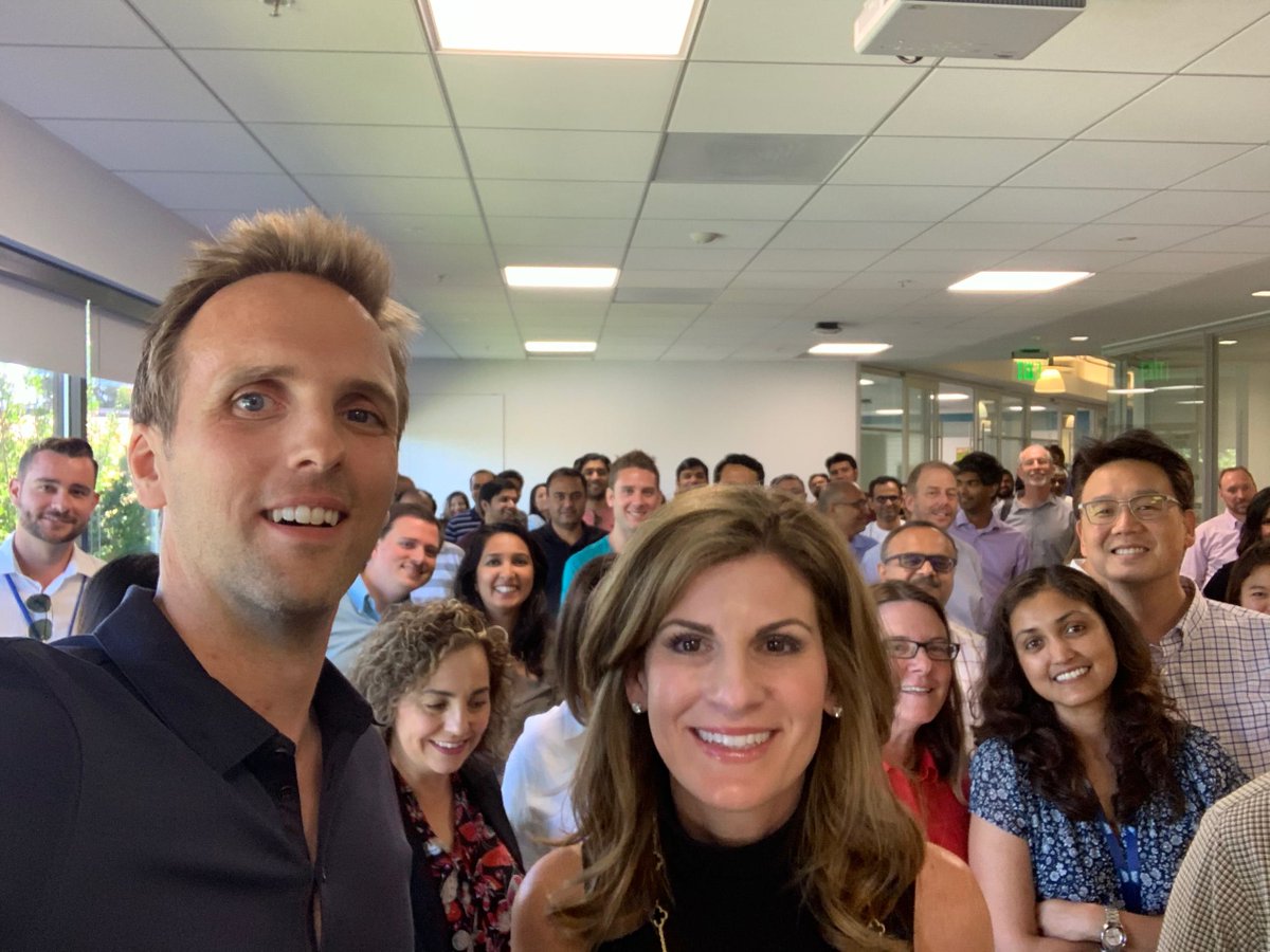 HouseGiles's tweet photo. Super day spending time with @SAPSalesCloud  &amp; @JenniferBMorgan discussing the future of Sales and Experience. Most important - time spent with so many of our talented team who work with relentless passion to deliver a beautiful service to thousands of customers #thanksrockstars https://t.co/DGaGdlSgIX