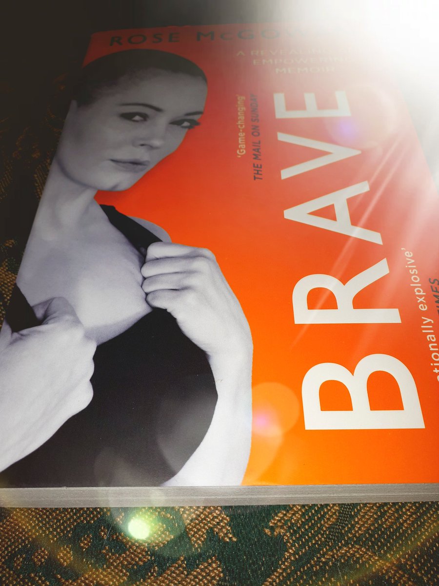 EmmaReadeDavies's tweet photo. Cant WAIT  to start #BAVE in prep for my new role as Paula (Ex-soldier now homeless @edfringe #Victor 2-15Aug @PQAEdinburgh
MASS THANKS to @obeney98 
It's time to be ............👊🏻 https://t.co/MVaZjFB4ME