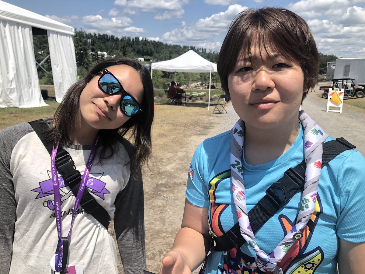 osakayouth's tweet photo. 【24WSJ ISTレポート】
今日は朝から絶好のお洗濯日和☀️!
雨の日続きでテントがジメジメし始めていましたが、ドアを全開にして乾燥させます!
ISTのテントは家形で、なんと2段ベッド!
大きなお友達でもビクともしません。
参加隊も全て揃い、一息ついたISTです。
#ScoutJamboree #24WSJ #JapanIST https://t.co/KJ7zHRFNn7
