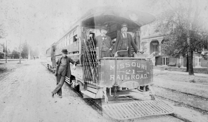 SHSofMo's tweet photo. #DYK that #SHSMO has over 17,000 pictures in our Digital Photograph Collection? Here are four of our favorites. What are yours? Learn more about your history at https://t.co/GF4dgUUvTS. [P632, P164, C3888, P425] #Missouri #ShowMe #ShowMeHistory #photography #photos https://t.co/RsPpWQHYWk