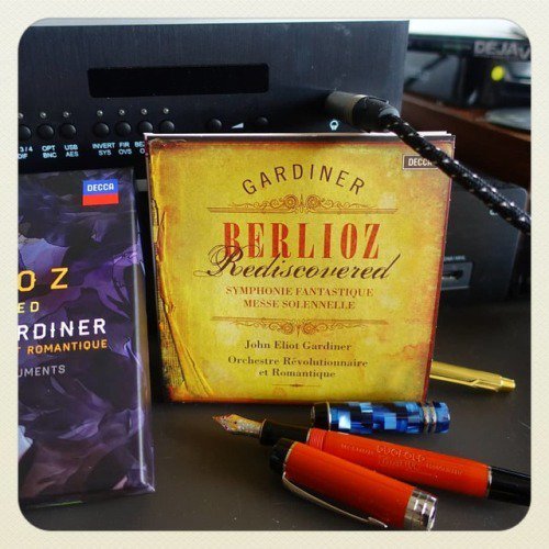 ClassicalCritic's tweet photo. #morninglistening to &amp; watching #Berlioz’ #MesseSolennelle &amp; #SymphonieFantastique w/@mco_london from @DeccaClassics’ #Gardiner #BerliozRediscovered box

Amazon: https://t.co/IE03Vcn8Pu

The high and low points of this set, although generally the CD per… https://t.co/x8K9taqKlA https://t.co/4RJNXp5cKX