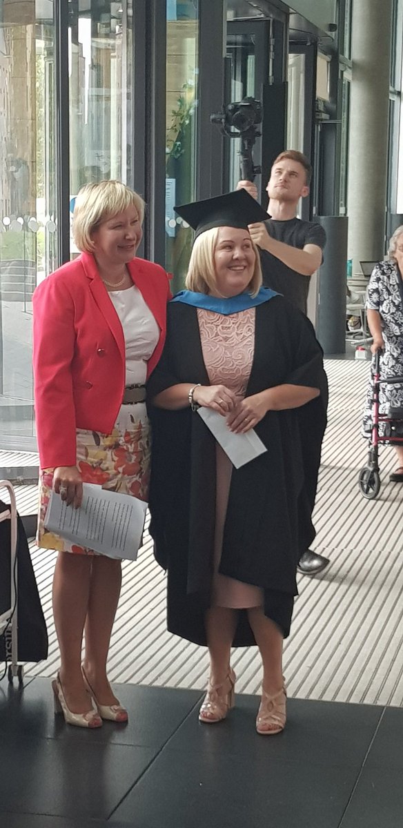 alisonlynch65's tweet photo. So proud that Paula one of @StockportNHS NA's received an award for achievement today from @hee_lisaBP. So proud to have been there to see her receive it and to all our NA's who graduated today. https://t.co/GdcdTNKiZA