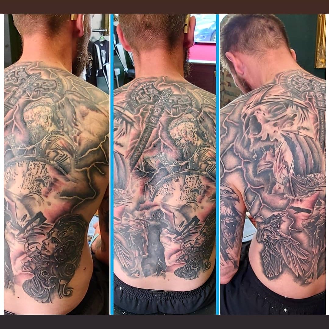 Viking back piece complete @CustomTattoos_ @tattoo #tattoolife #tattoostudio #uktattoo #lithium