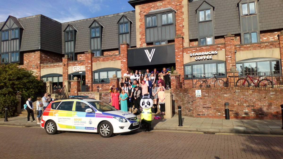 PoliceWarr's tweet photo. What a fantastic night at the TAGS event at the Village hotel
Well done to all involved
PC panda was very impressed with it all #PCPanda https://t.co/6hTaiFTz1A