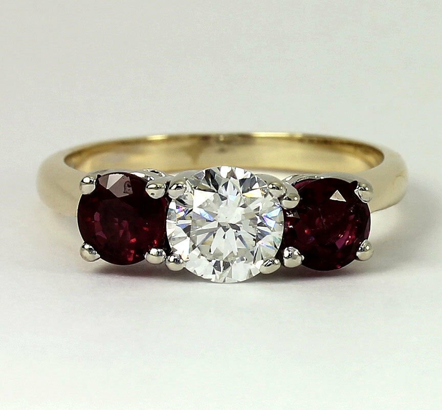 EmpirePawn's tweet image. Great sale price! Perfect for a July-born Bride-to-Be! VS1 Vintage diamond ruby engagement ring in 14K gold (.75CT round brilliant 1.50CTW) - already wholesale price, now at 10% off! #rubyring #rubyengagementring #rubyjewelry #rubies #vintagerubies ow.ly/ZGOk30pcI6X