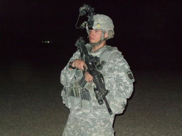 Coach_Graff29's tweet image. Damn so young, and so many tattoos less. #OIF07 #IraqiFreedom #SaddamsThrone #82ndABNDiv