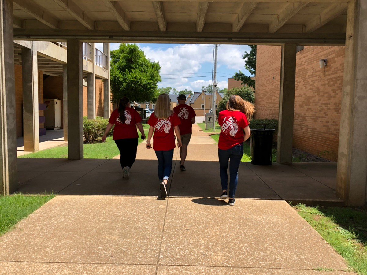 GetTheHill's tweet photo. 📣 That's a wrap! SOAR 2019 gave us some great memories this year. Almost time to put up those summer shades 😎 and hit the books📚. #SOAR19 https://t.co/kqqe9OHq5D