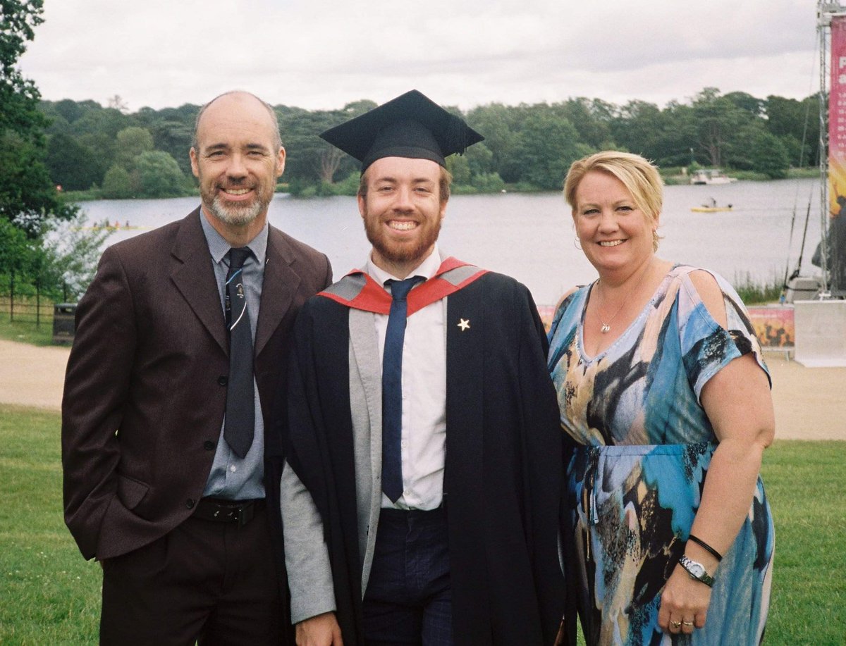 NiallConroy's tweet photo. Graduation was pretty cool, thanks @StaffsFilmMedia for this beautiful photobomb (and all the support over the last 3 years) https://t.co/dxONp2EMfT