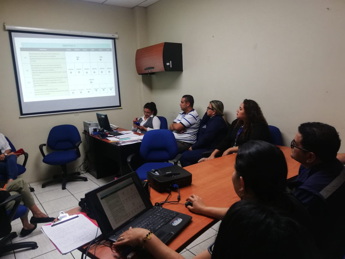 Salud_Guayas's tweet photo. Director Distrital  @DrBillyDuarteV mantiene reunión  de trabajo con el objetivo de Coordinar acciones de salud en territorio y fortalecer  lineamientos del Distrito 09D05. #BuenTratoEsSalud
#MSPdeTodosyParaTodos https://t.co/DcUI4A9Lj1