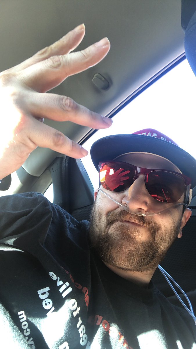 KevinRacksPoker's tweet photo. Still living the best I can. I may sleep a lot and eat less but still heading to @StonesLivePoker hoping to win some and have a good time doing what I love. Rocking my oxygen machine like a boss#. #sarcomaawareness #poker #sarcoma #StillWinning https://t.co/AEXnQSwSPZ