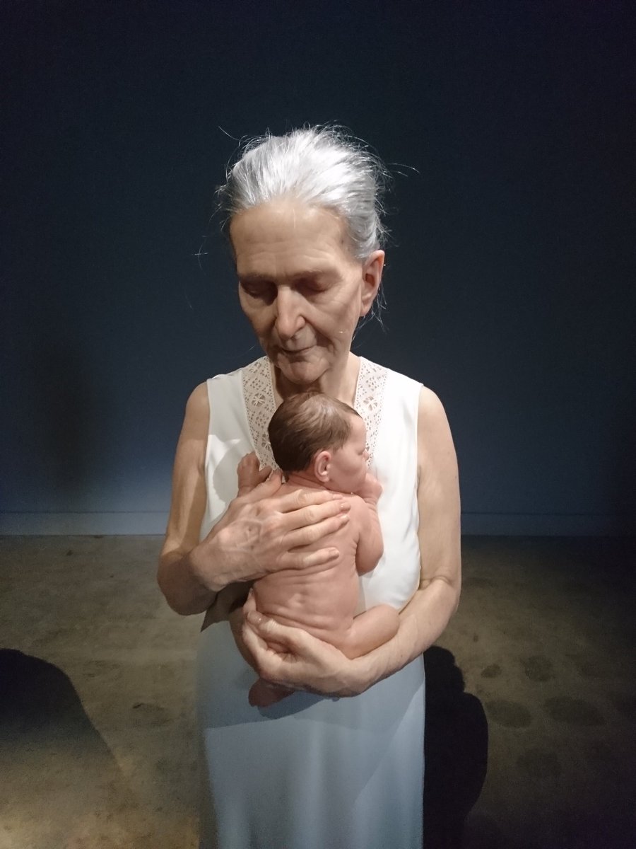 maryoleary21's tweet photo. Unbelievably lifelike sculptures, so impressed, well worth a visit @GalwayIntArts #intheflesh #samjinks #GIAF https://t.co/YNgRjfyAbK