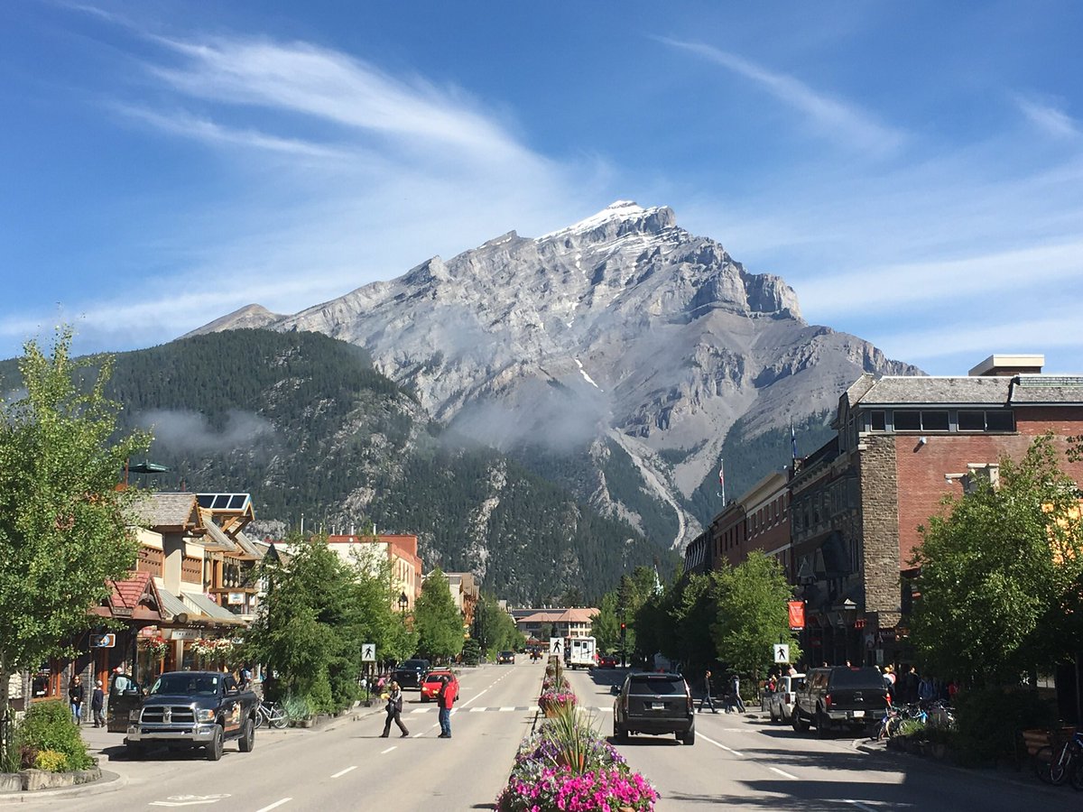 IndAuthorWeekUK's tweet photo. @Littlelambtales @SaveCaldies I’m at a beautiful national park in Canada at the moment. @BanffNP https://t.co/4v0qK1eQmH