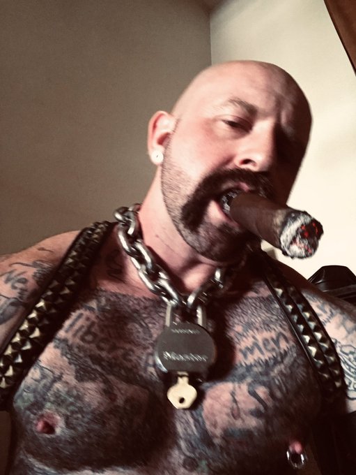 What&rsquo;s good, boys? Just posted a new video to my OnlyFans page. It&rsquo;s finally cooled down enough to gear<a href="/tag/ptown"class="tags"><span>#ptown</span></a><a href="/tag/bearweek"class="tags"><span>#bearweek</span></a>