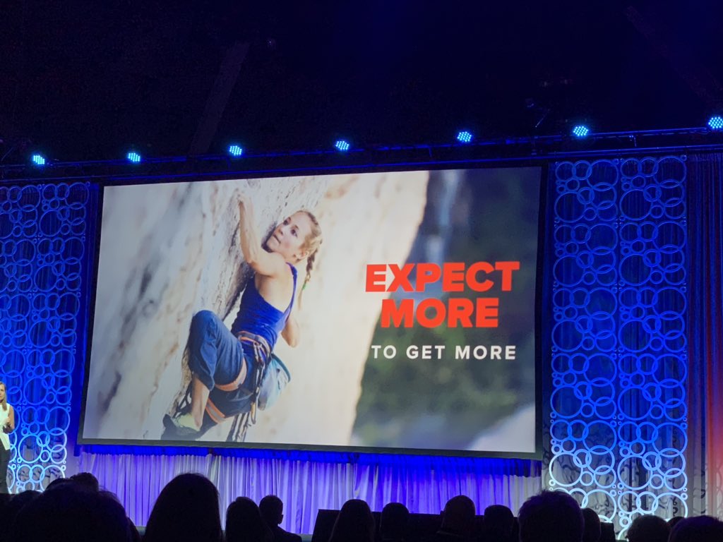 Traveling Murphy tweet media