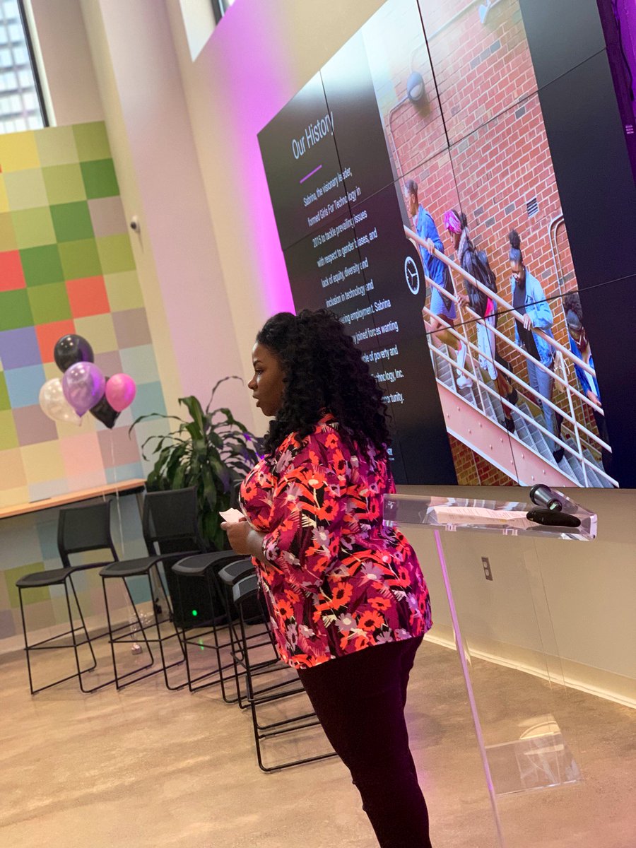 girlzfortech's tweet image. The Future is Now...
#girlsfortechnology